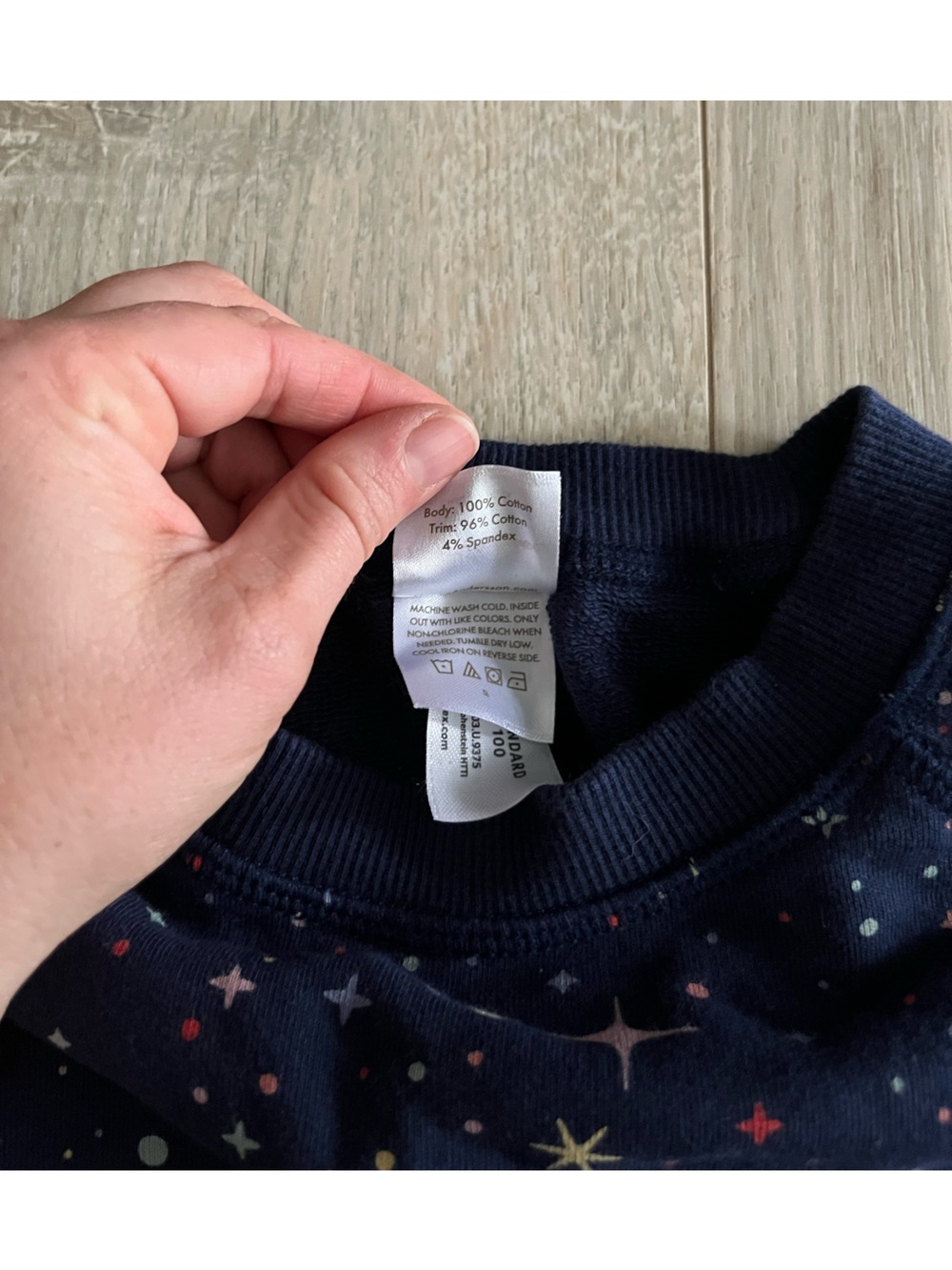 Hanna Andersson Girl’s French Terry Sweatshirt Navy Star Burst - Size 10 - Picture 4 of 5